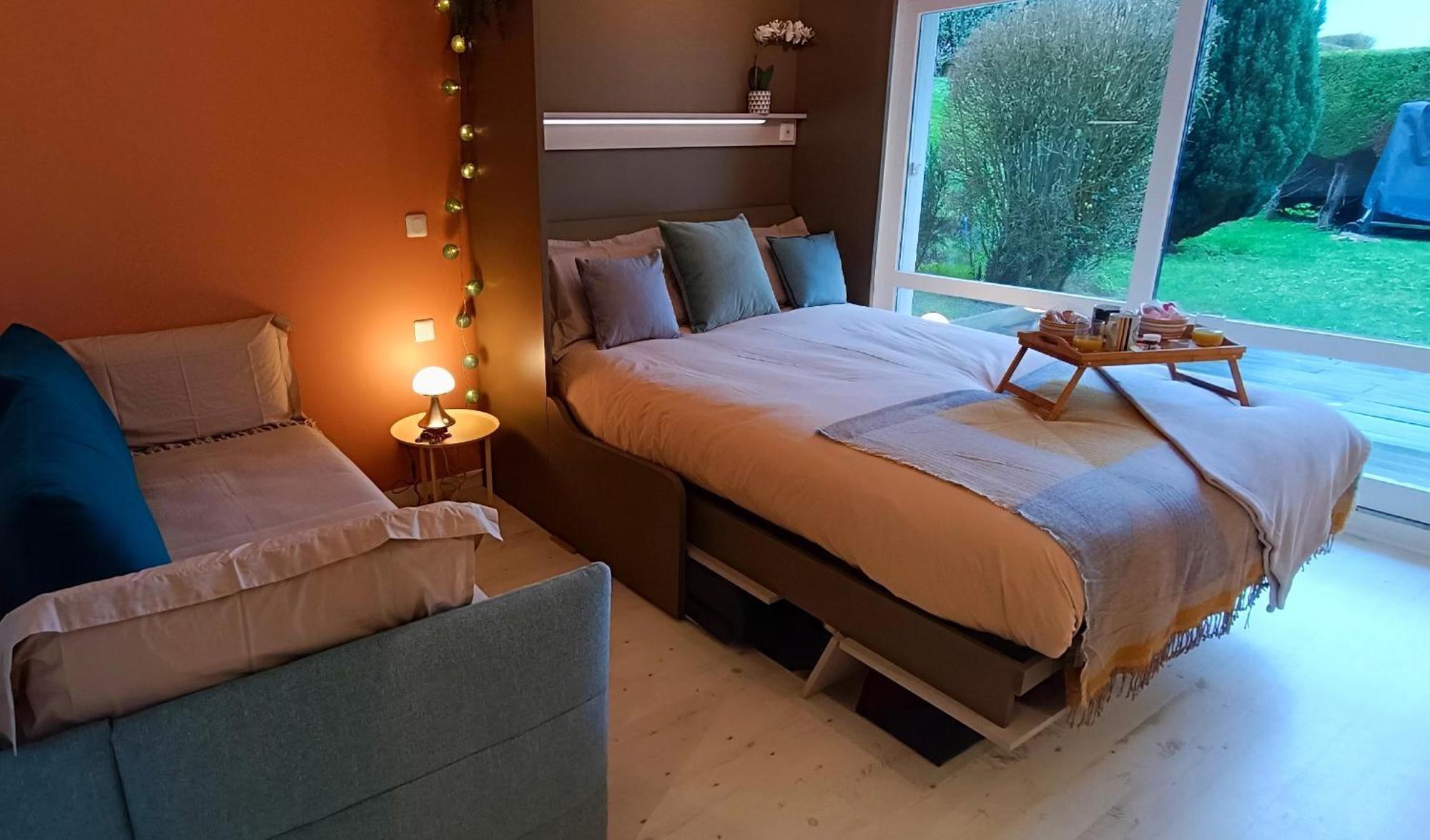 Studio Proche Plage - Parking Gratuit Et Prive - Terrasse Et Petit Jardin Cloture Courseulles-sur-Mer Ngoại thất bức ảnh