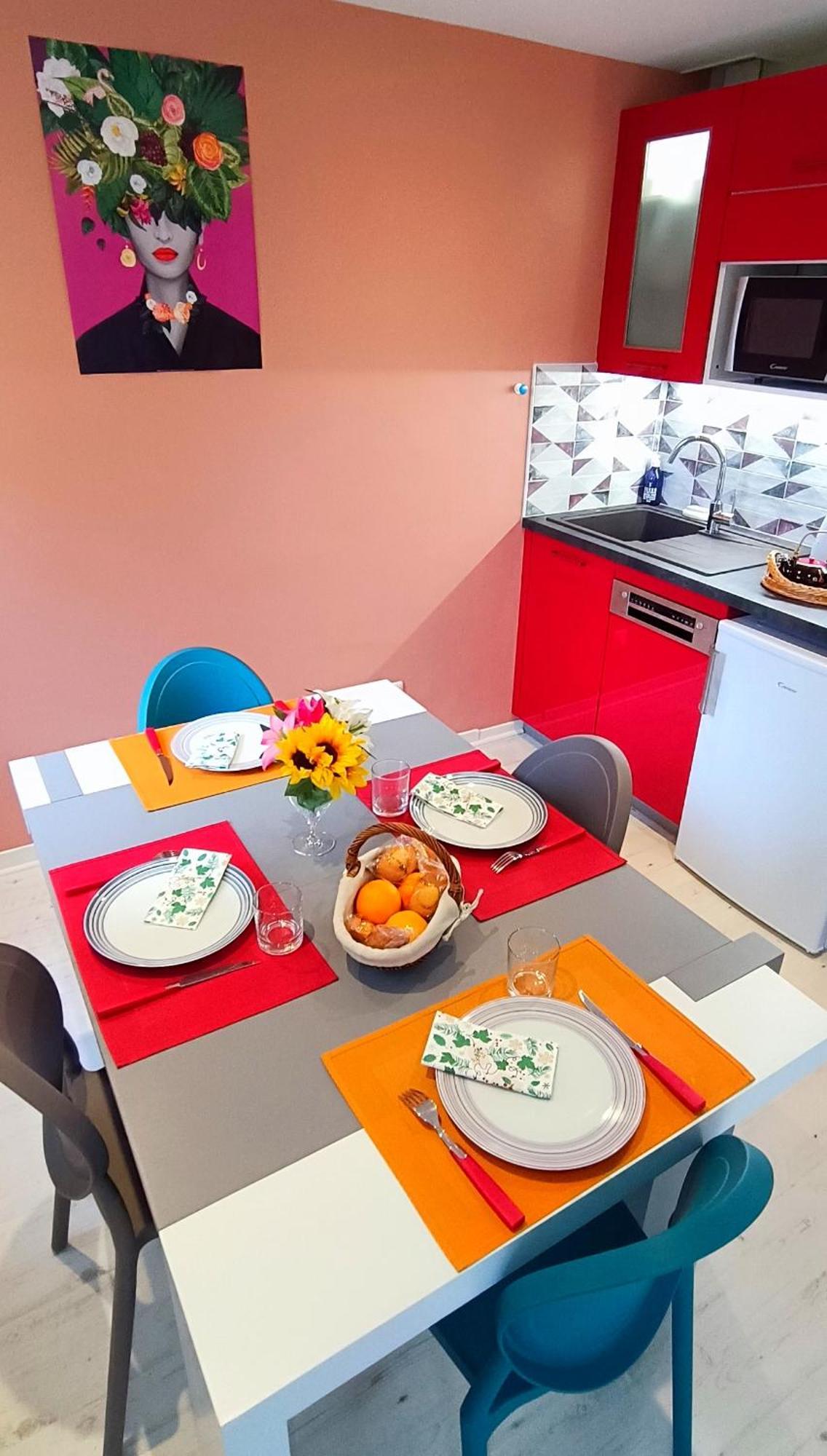 Studio Proche Plage - Parking Gratuit Et Prive - Terrasse Et Petit Jardin Cloture Courseulles-sur-Mer Ngoại thất bức ảnh